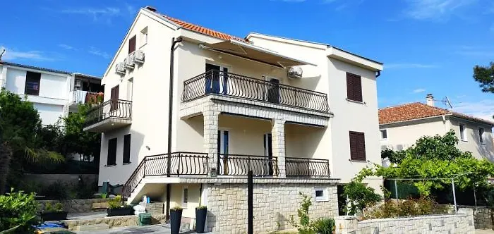 Vila Beleca Krk - Apartments Rest & Sea