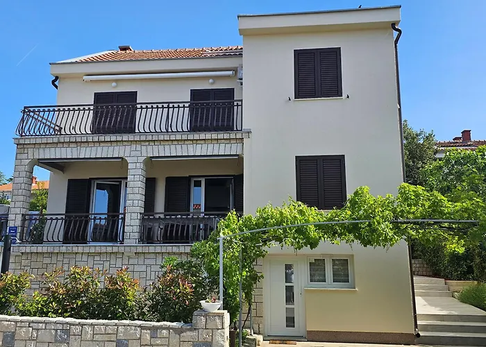 Vila Beleca Krk - Apartments Rest & Sea