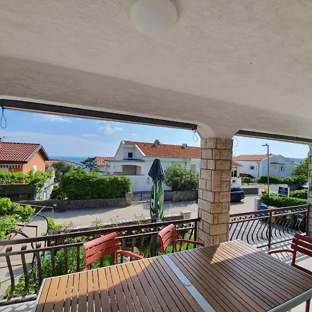 Vila Beleca Krk - Apartments Rest & Sea Krk Town Kültér fotó