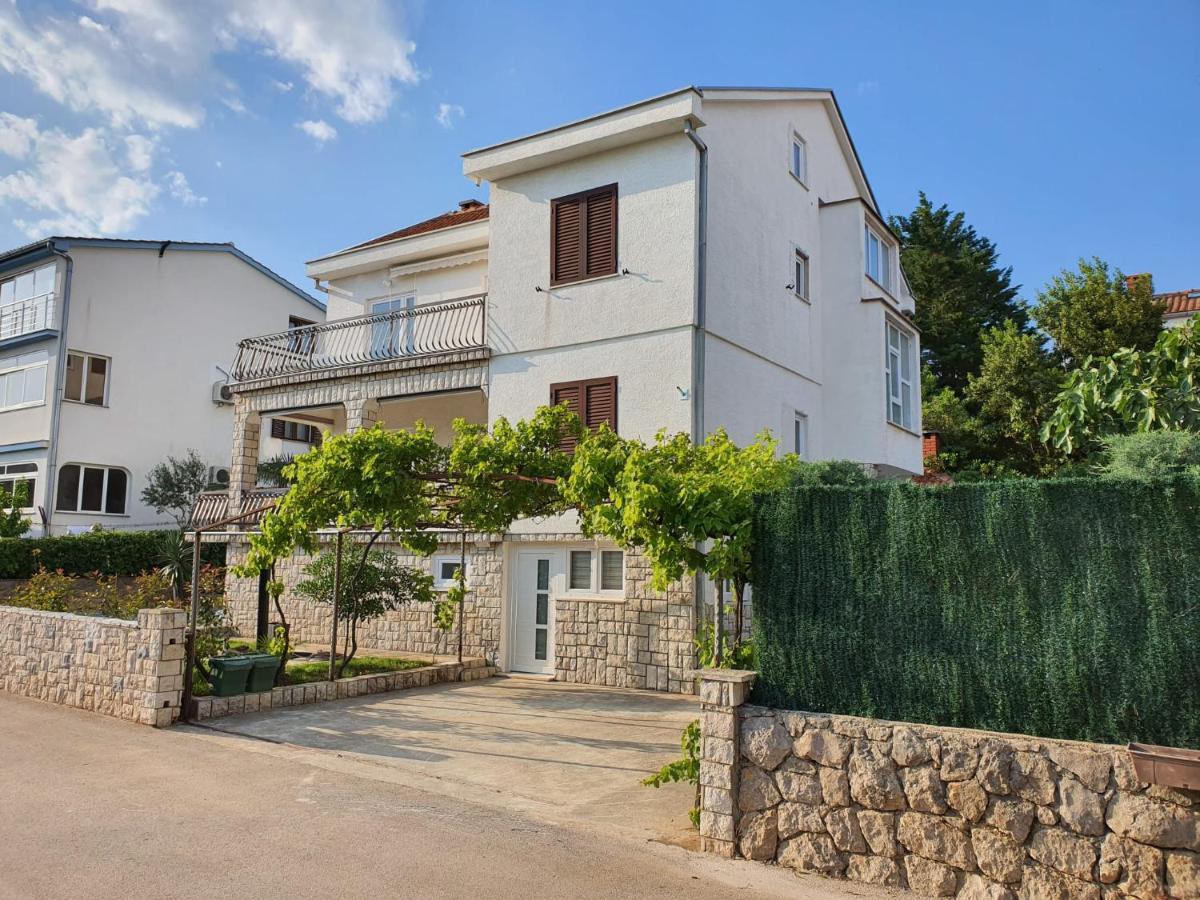 Apartment Beleca Krk - Rest & Sea *